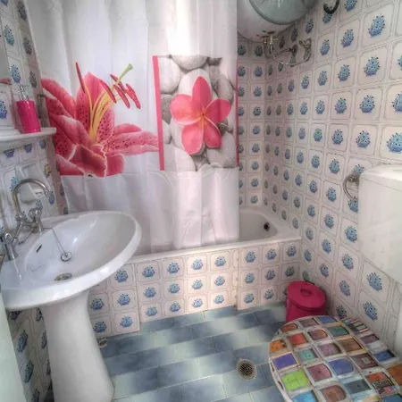 Daire Limni No 1 Self Catering Posidhonía